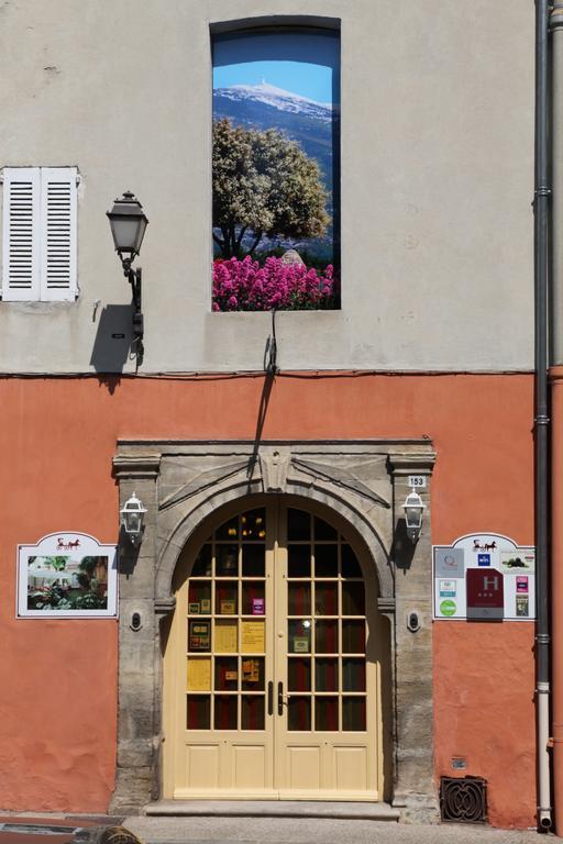 Hotel Du Fiacre Carpentras Bagian luar foto