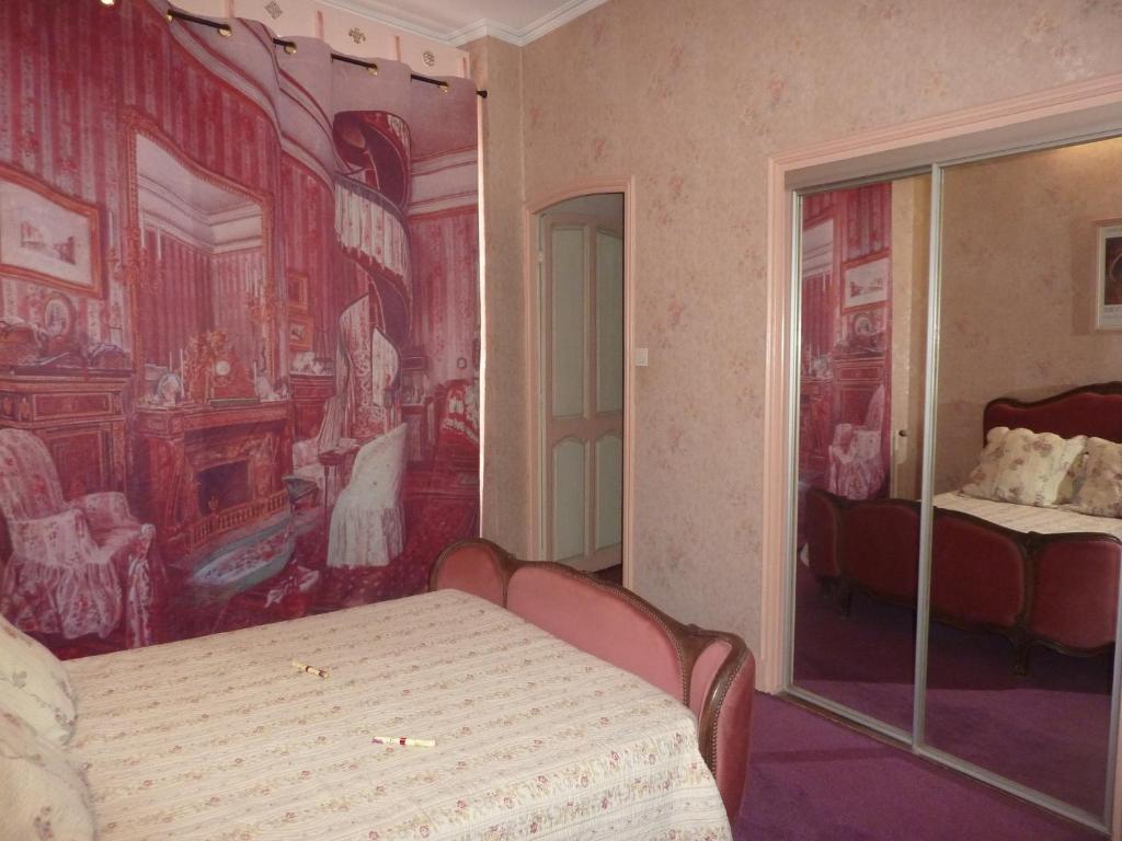 Hotel Du Fiacre Carpentras Bagian luar foto
